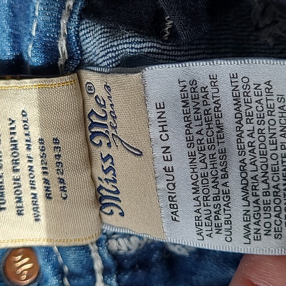 Miss Me Mid-Rise Boot Cut 27 Style No MP86588 34 Inseam - Picture 14 of 16